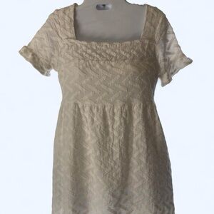 Line and Dot White Textured Short Sleeve Dress with ruffle bottom PXS